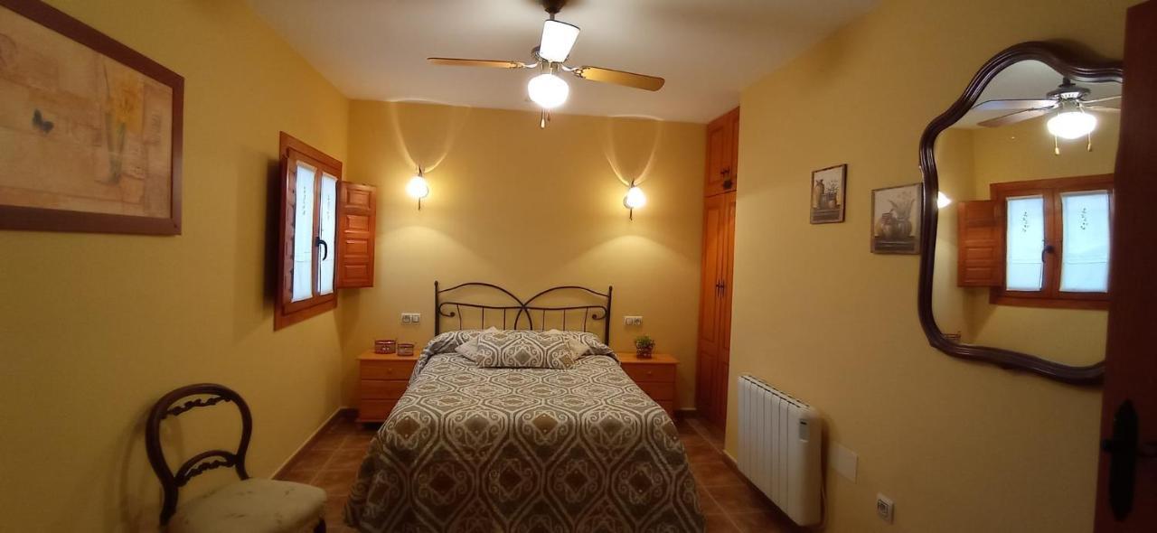 Casa Camille.Villares Ельче-де-ла-Сьєрра Екстер'єр фото