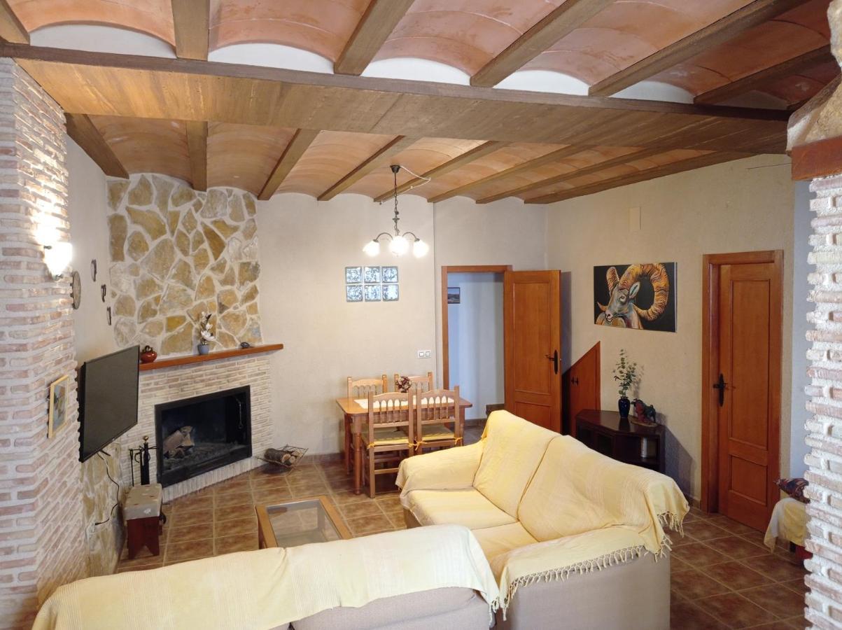 Casa Camille.Villares Ельче-де-ла-Сьєрра Екстер'єр фото