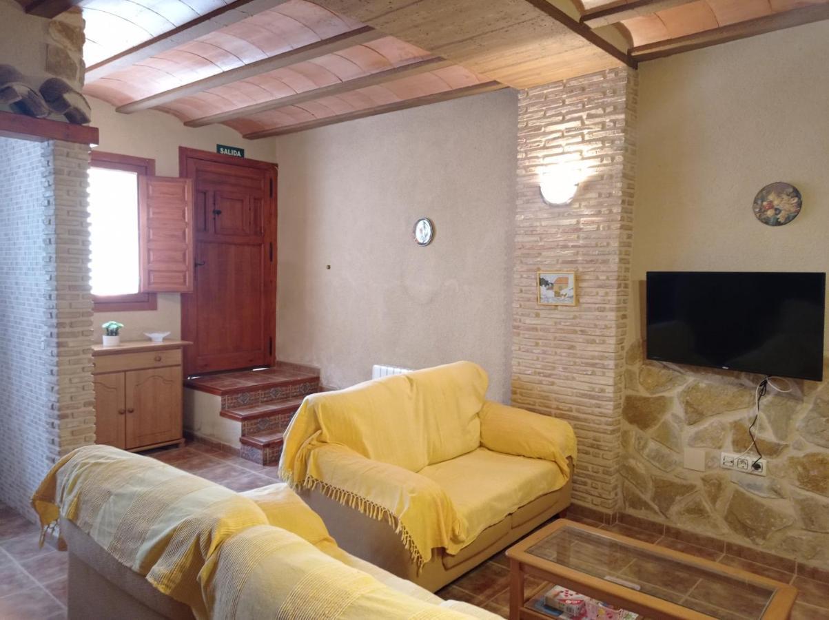 Casa Camille.Villares Ельче-де-ла-Сьєрра Екстер'єр фото